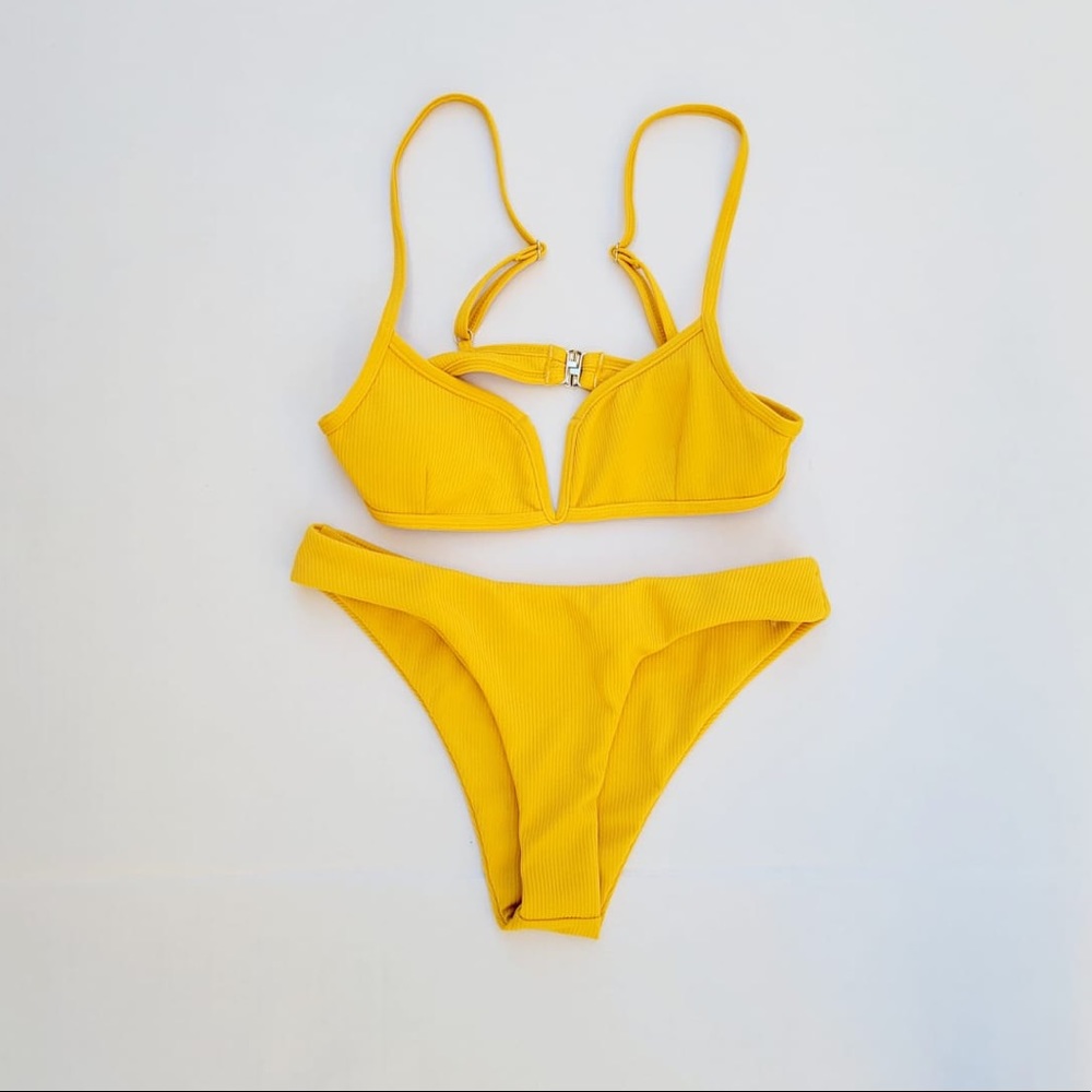 ZAFUL Textured V-wired Bandeau Bikini Swimsuit Small